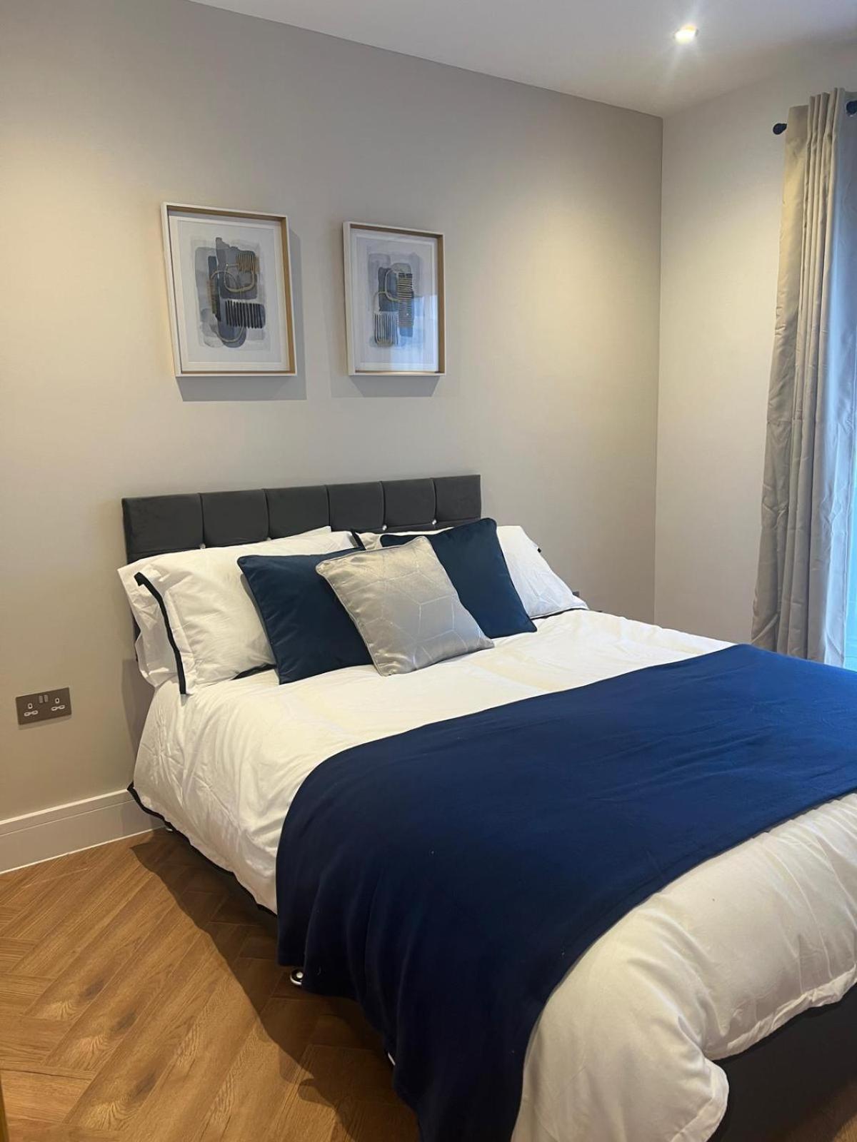 New 2 Bedroom Apartment Rickmansworth Town Centre Экстерьер фото